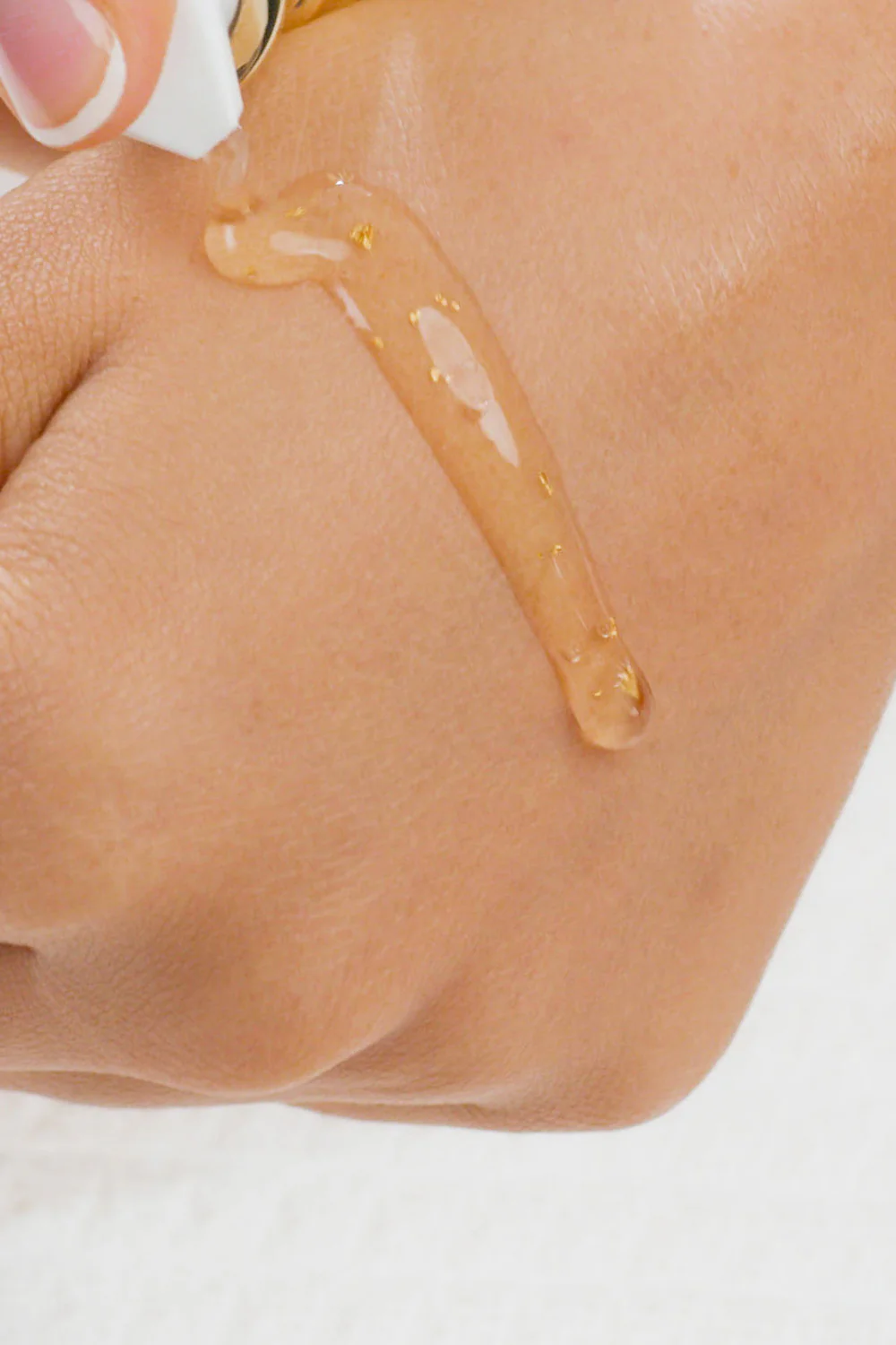 [NEW USERS] Gold Intense Anti-Aging Daily Serum - Image 4